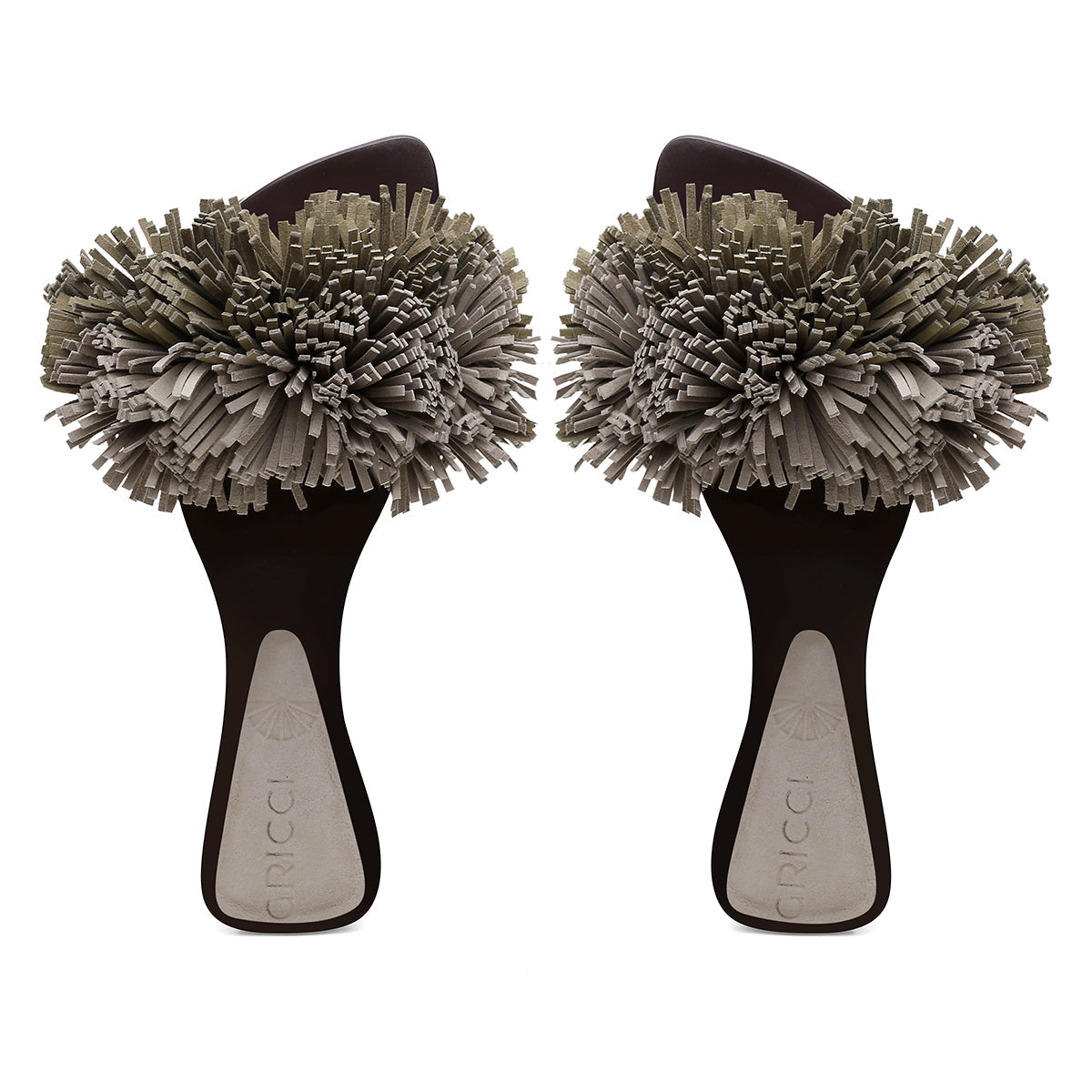 Rasteira Pompom Franjas Cinza